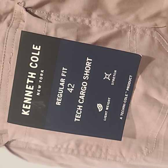 Kenneth Cole Dark Clay Techni-Cole Cargo Shorts, Size 42 - Picture 7 of 8